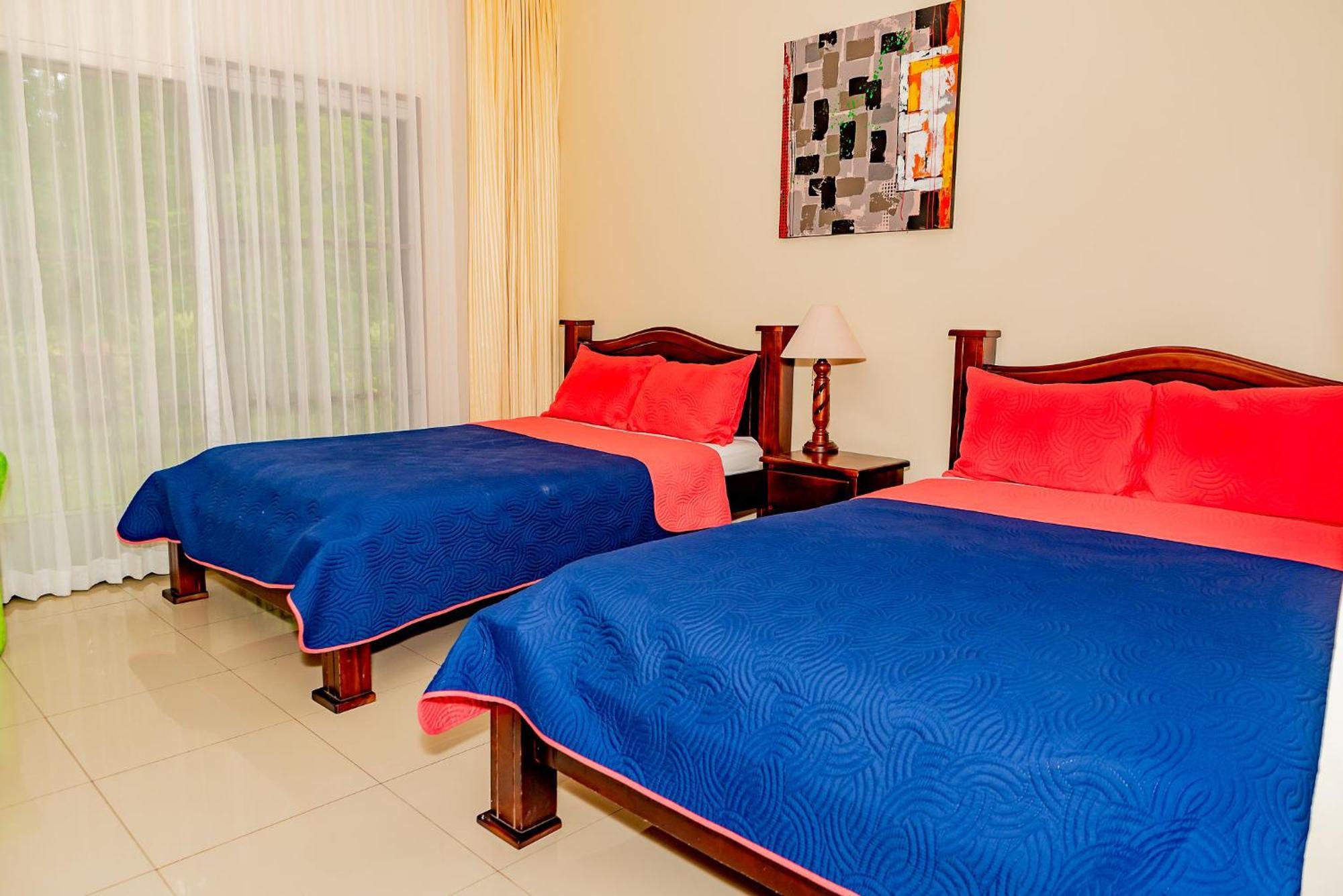 Hotel Los Rios Guácimo エクステリア 写真